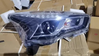 چراغ جلو راست چری تیگو 7